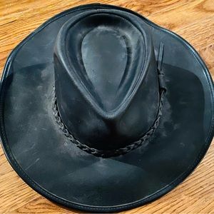 Cov-Ver Buffalo Hide Black Leather Shapeable Cowboy Hat, size Medium